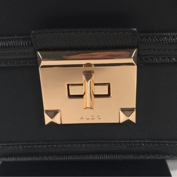 NWT ALDO Faux Leather Toggle‎ Closure Shoulder Bag & Crossbody Chain Detail - Picture 15 of 16